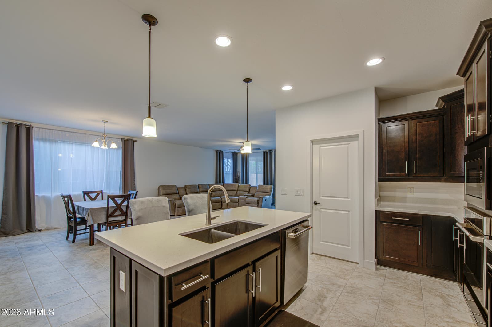 18011 W Raymond Street, Goodyear, AZ 85338 — photo 7 of 30