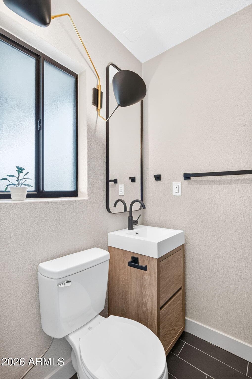 2319 E Earll Drive, Phoenix, AZ 85016 — photo 14 of 31