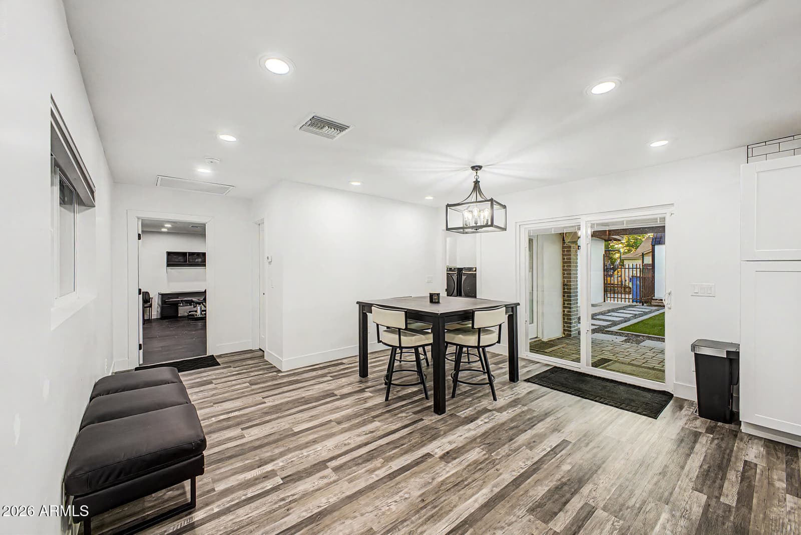 1040 W Encinas Street, Gilbert, AZ 85233 — photo 11 of 65