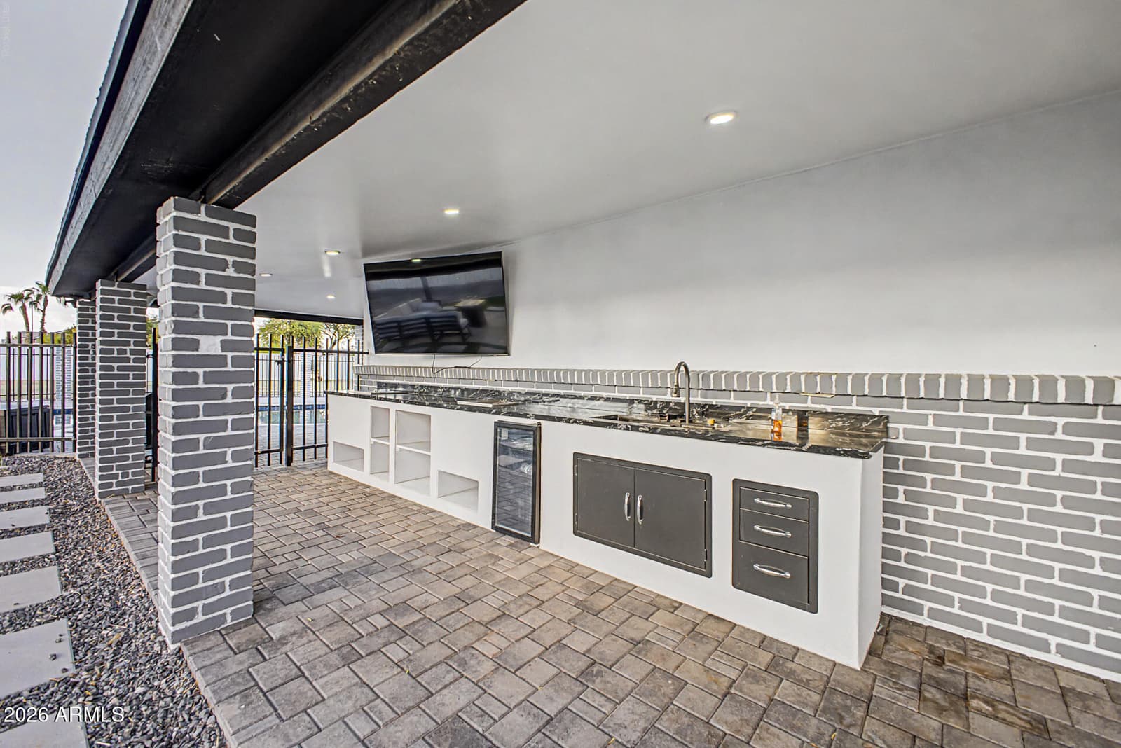 1040 W Encinas Street, Gilbert, AZ 85233 — photo 49 of 65
