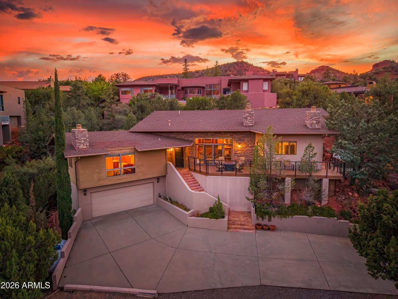 303 Oak Ridge Lane, Sedona, AZ 86336 — photo 3 of 4