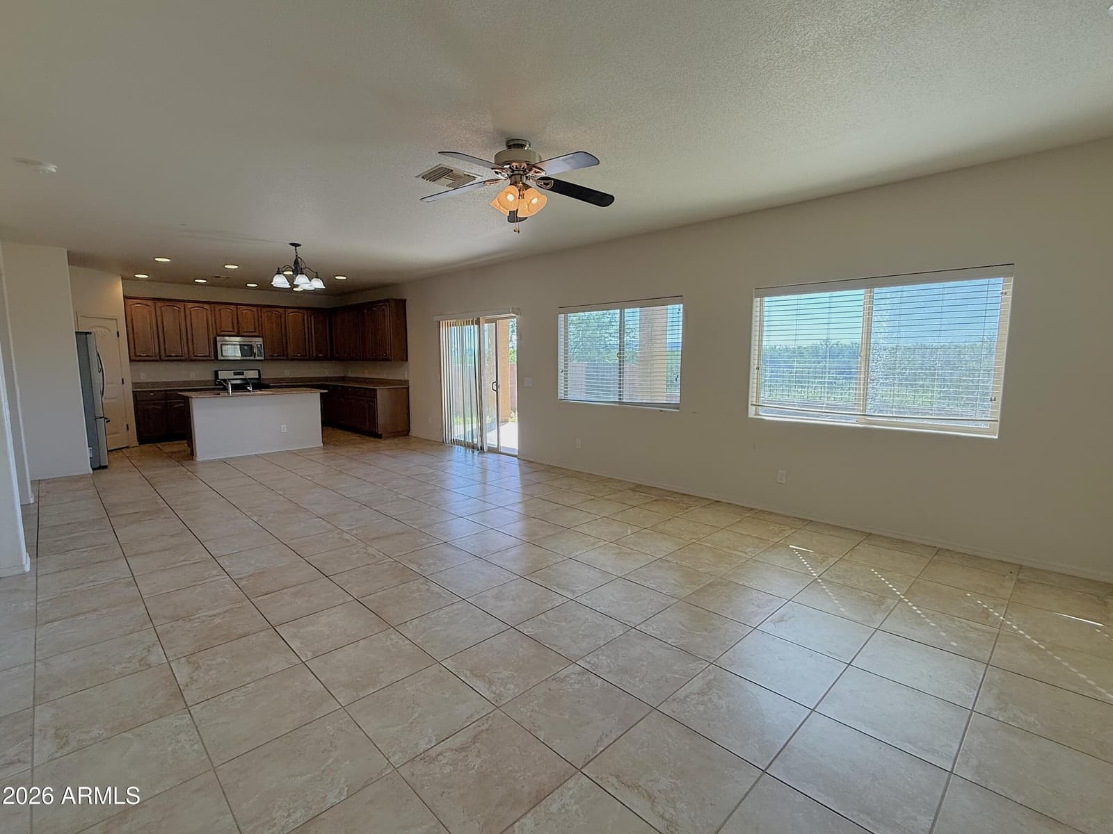 1419 Paso Robles Avenue, Sierra Vista, AZ 85635 — photo 8 of 22