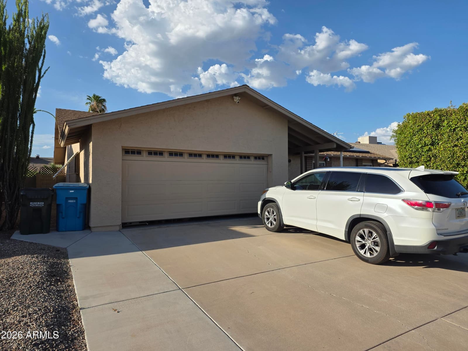 10340 W Hazelwood Avenue, Phoenix, AZ 85037 — photo 2 of 66