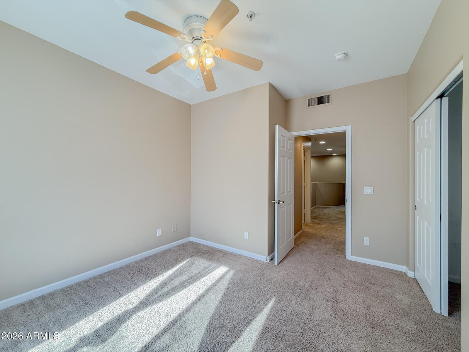 21655 N 36th Avenue 118, Glendale, AZ 85308 — photo 17 of 49