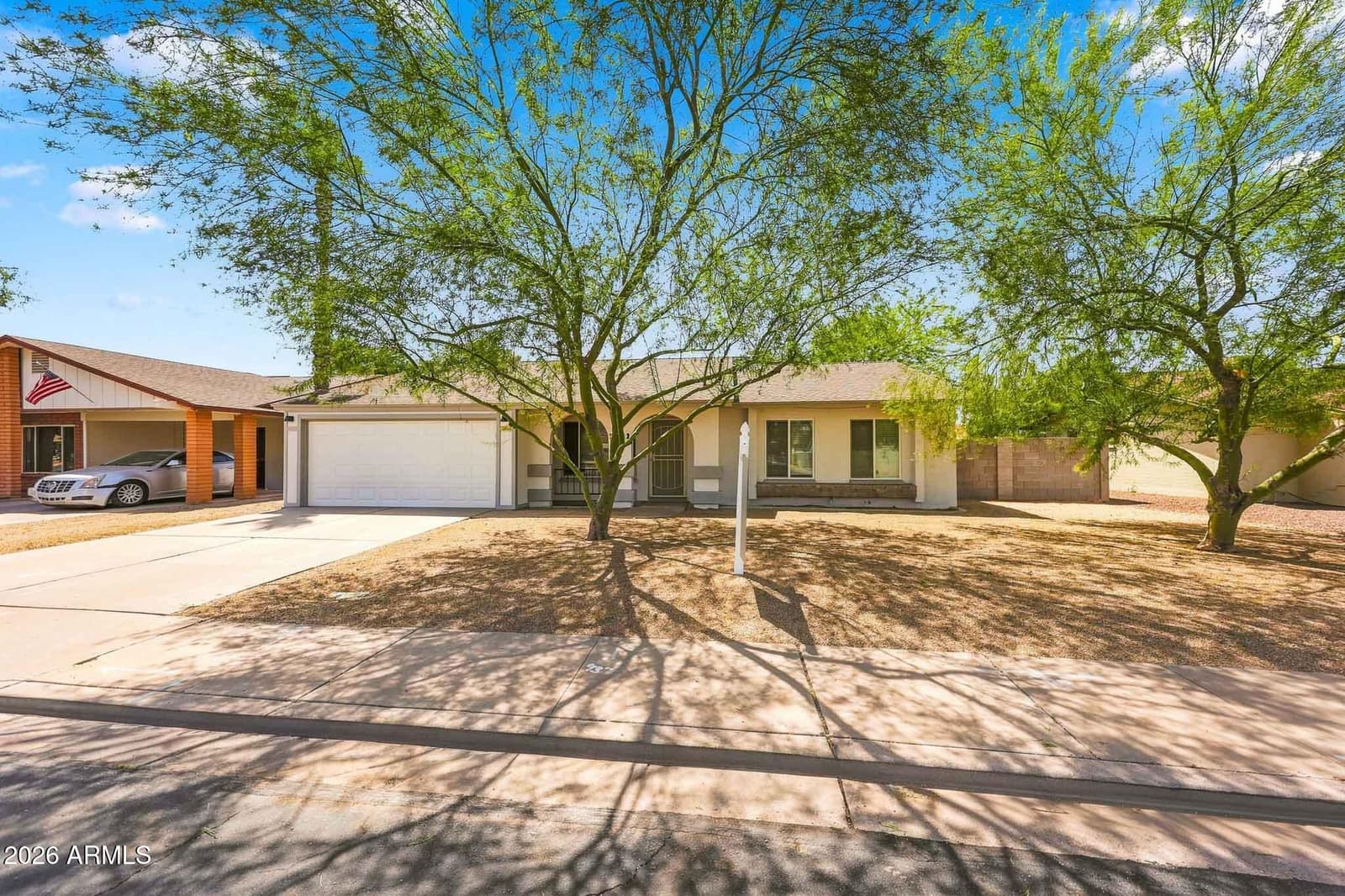 1041 W Kilarea Avenue, Mesa, AZ 85210 — photo 7 of 39