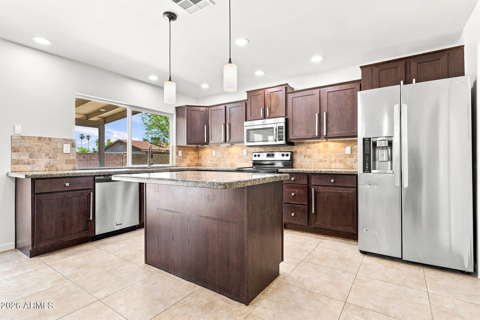 1041 W Kilarea Avenue, Mesa, AZ 85210 — photo 2 of 39
