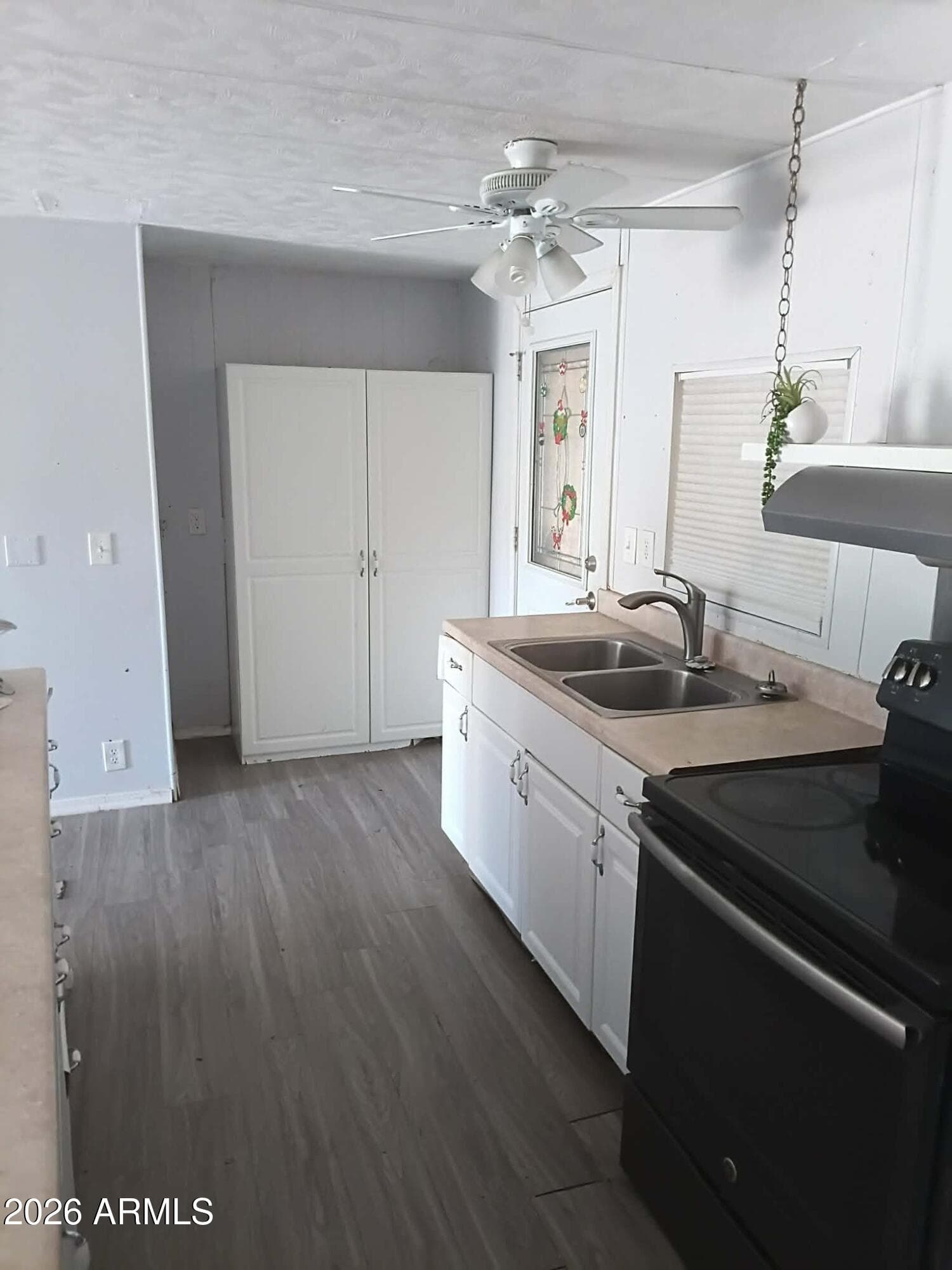 20519 E Emerald Drive, Black Canyon City, AZ 85324 — photo 3 of 29