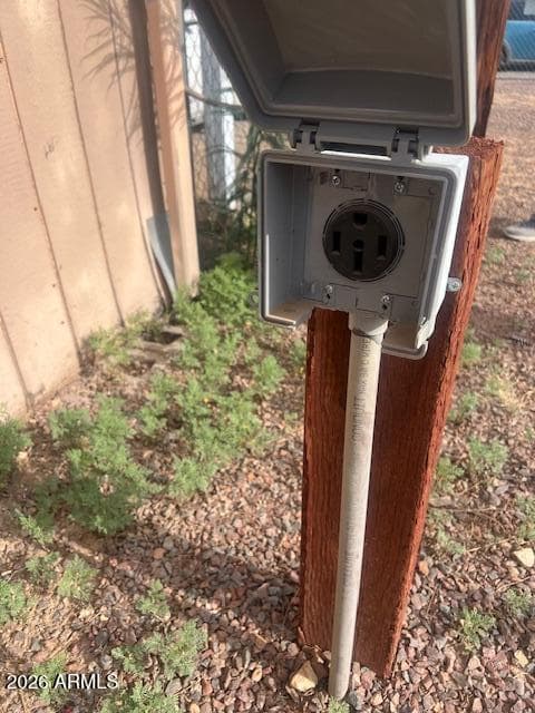 20519 E Emerald Drive, Black Canyon City, AZ 85324 — photo 10 of 29