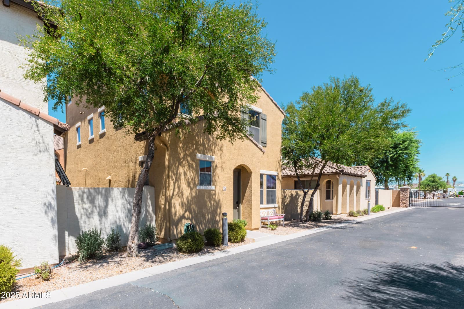 451 S Hawes Road 53, Mesa, AZ 85208 — photo 2 of 37