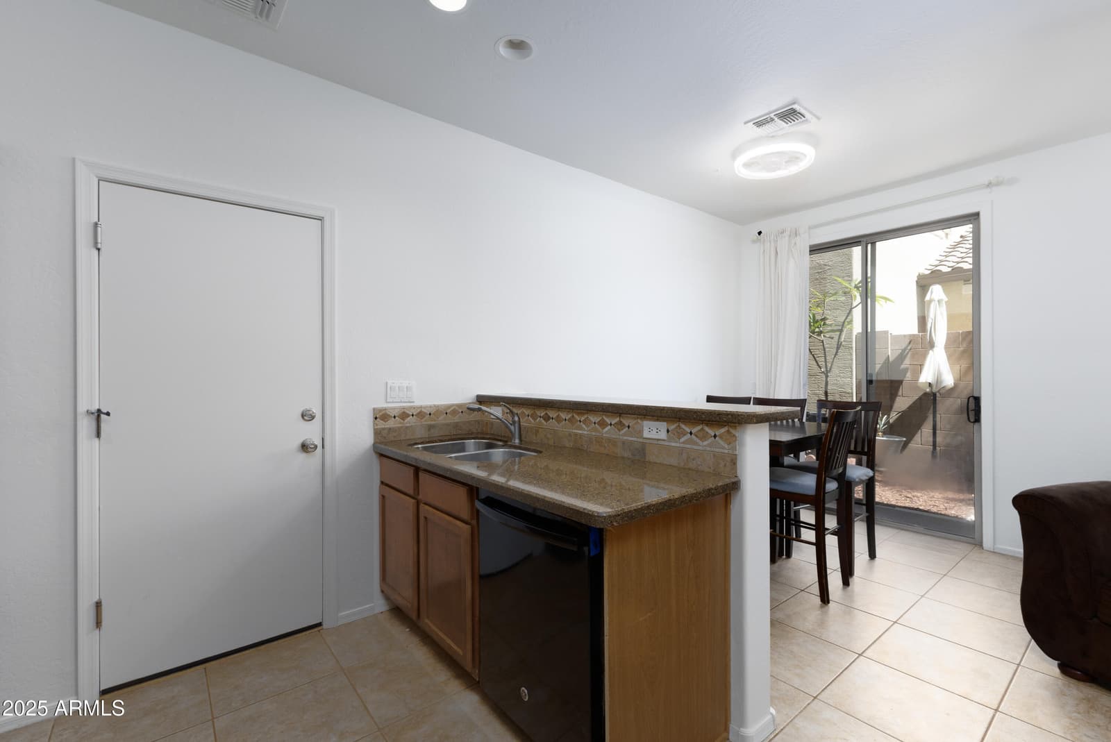 451 S Hawes Road 53, Mesa, AZ 85208 — photo 8 of 37