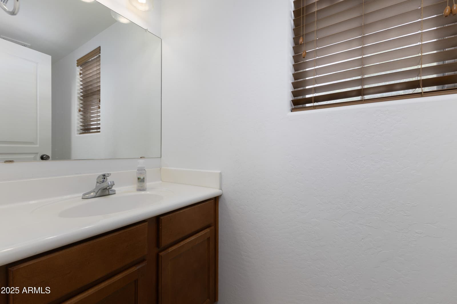 451 S Hawes Road 53, Mesa, AZ 85208 — photo 12 of 37