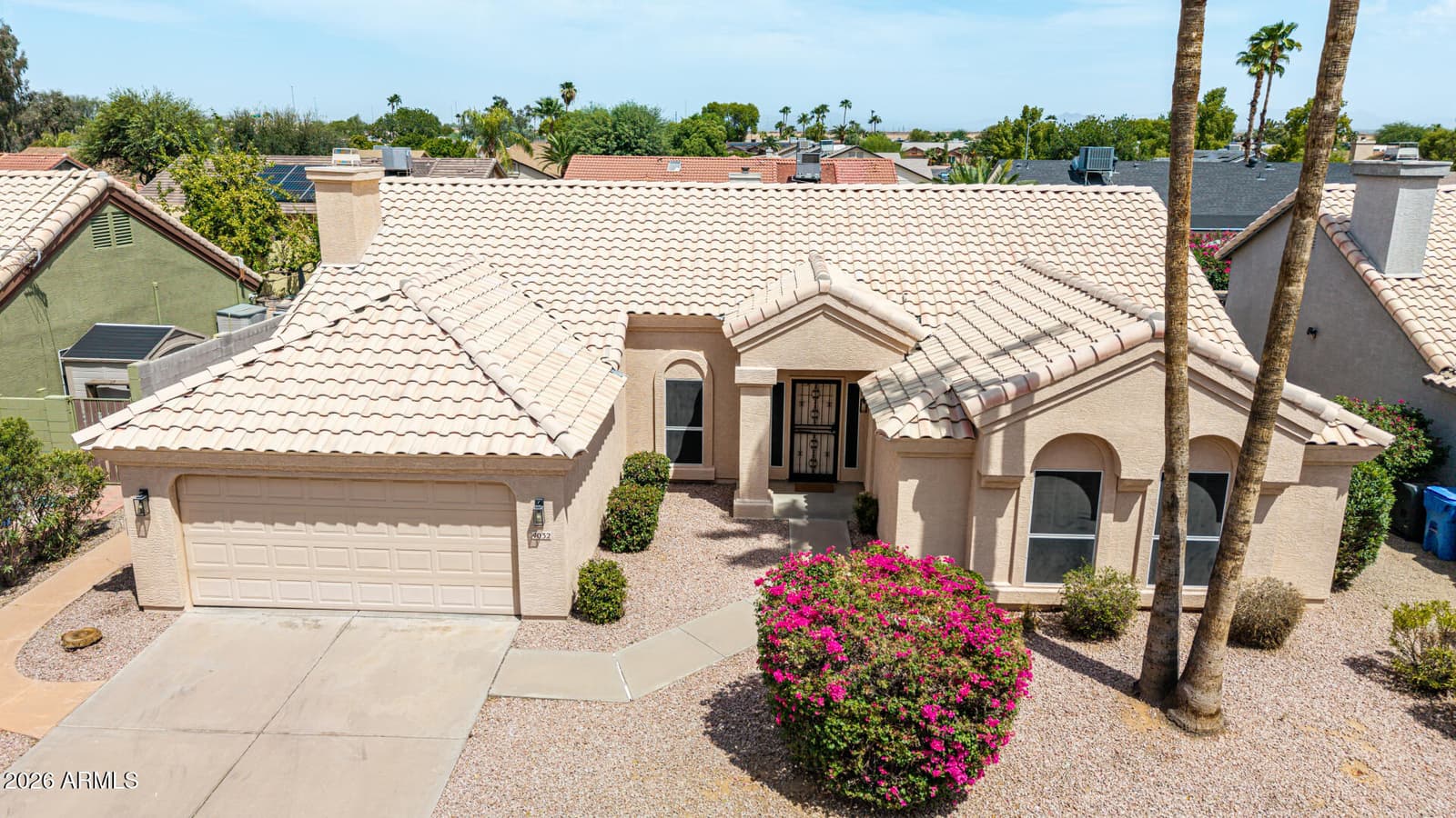 4032 E Rosemonte Drive, Phoenix, AZ 85050 — photo 2 of 56