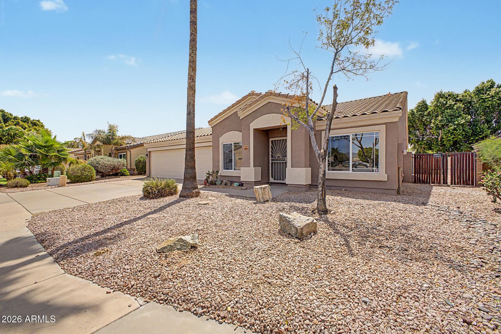 10505 E Emerald Circle, Mesa, AZ 85208 — photo 3 of 38