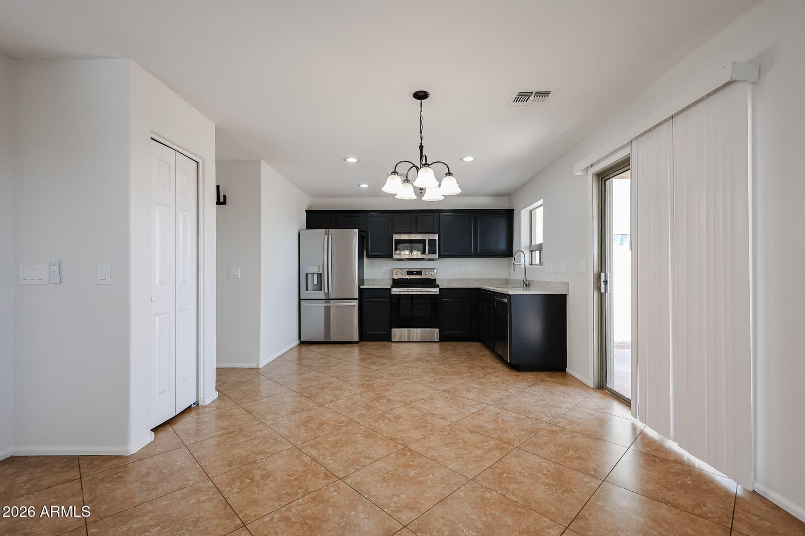 22557 N Davis Way, Maricopa, AZ 85138 — photo 9 of 39
