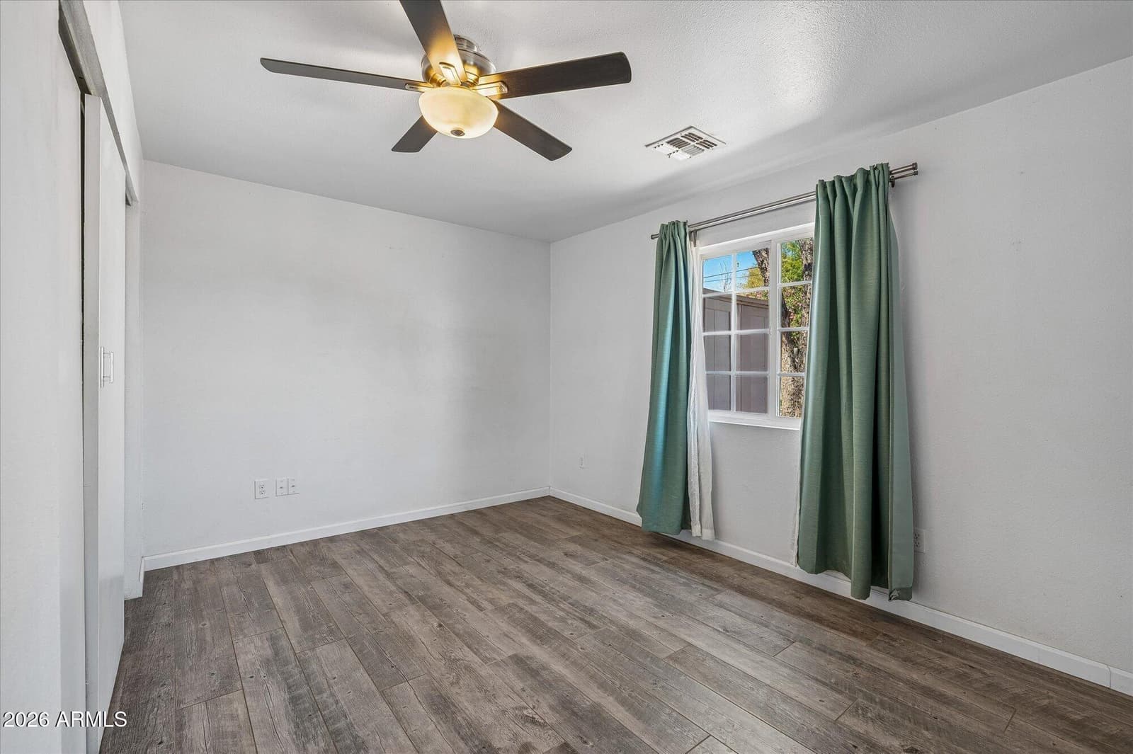 2218 E Yale Street, Phoenix, AZ 85006 — photo 8 of 38