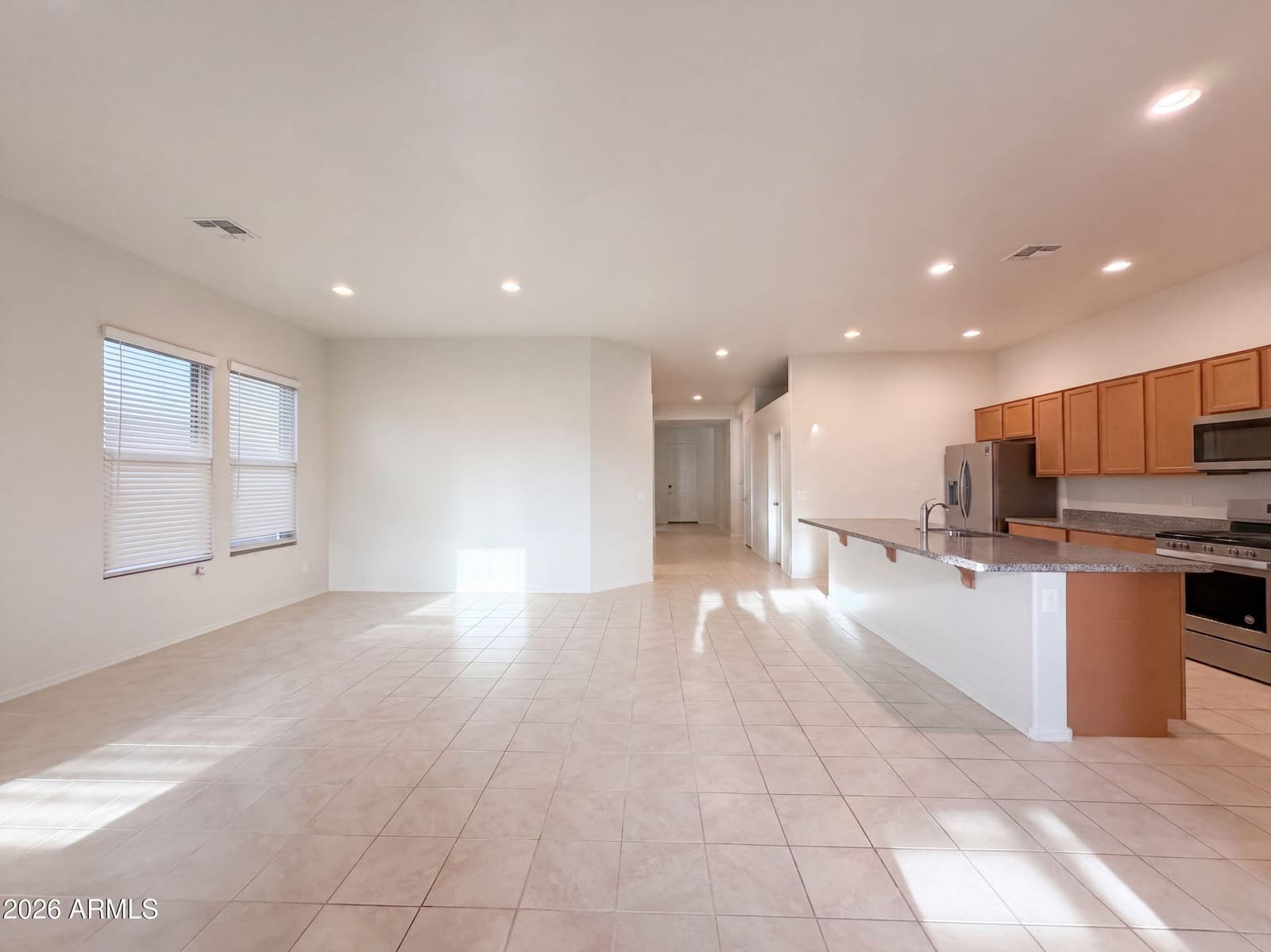 13706 N 144th Drive, Surprise, AZ 85379 — photo 9 of 33