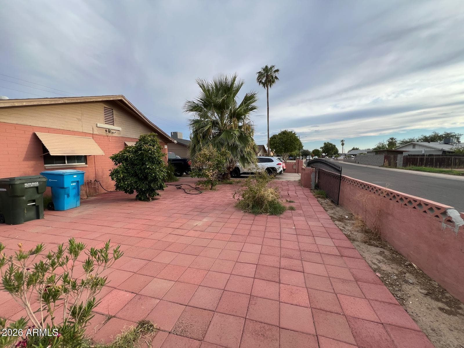 3053 N 53rd Drive, Phoenix, AZ 85031 — photo 5 of 29
