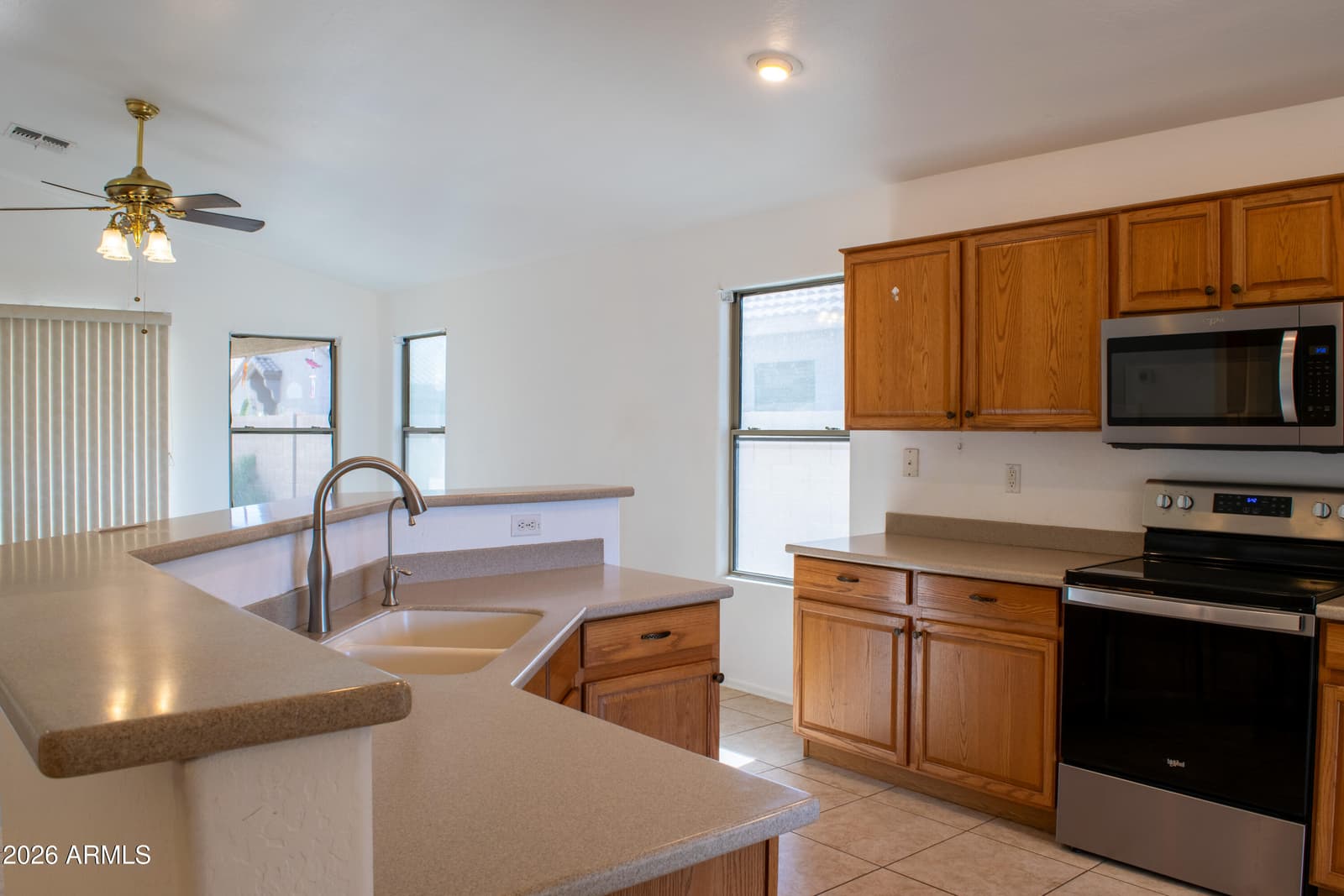 1537 E Alba Drive, Casa Grande, AZ 85122 — photo 6 of 29
