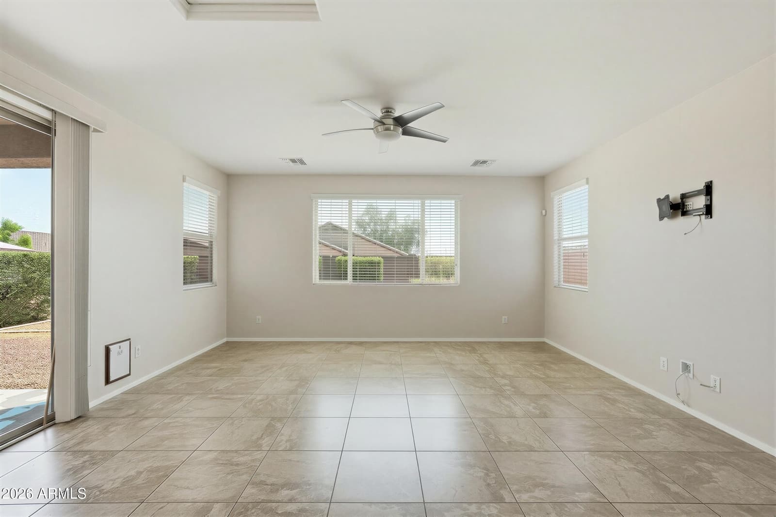 18393 W Bridger Street, Surprise, AZ 85388 — photo 9 of 49