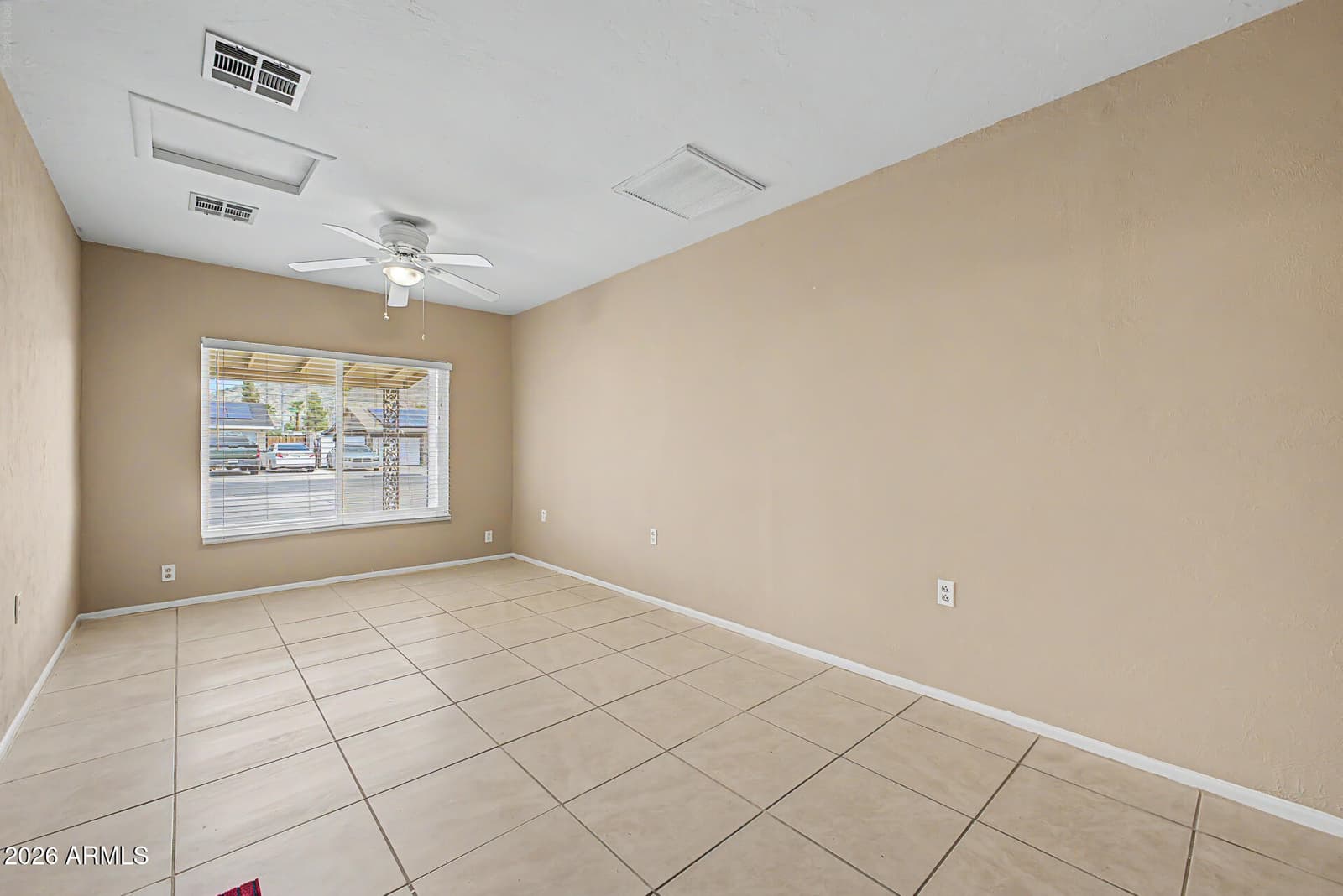 1713 W North Lane, Phoenix, AZ 85021 — photo 7 of 17