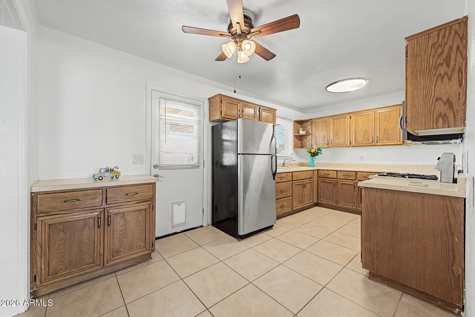 1713 W North Lane, Phoenix, AZ 85021 — photo 8 of 17