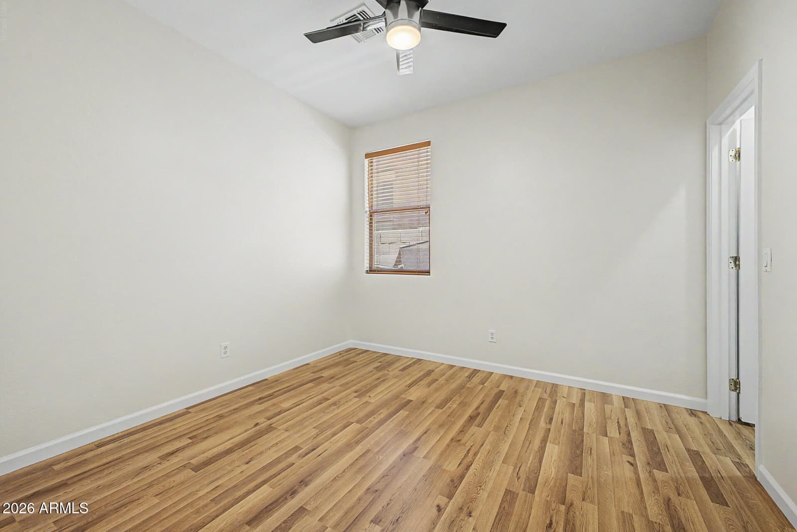 17243 W Lundberg Street, Surprise, AZ 85388 — photo 14 of 32