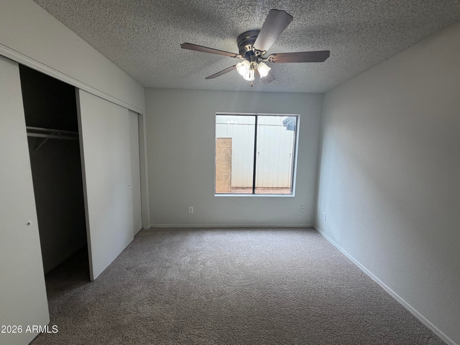 10020 W Montecito Avenue, Phoenix, AZ 85037 — photo 4 of 28