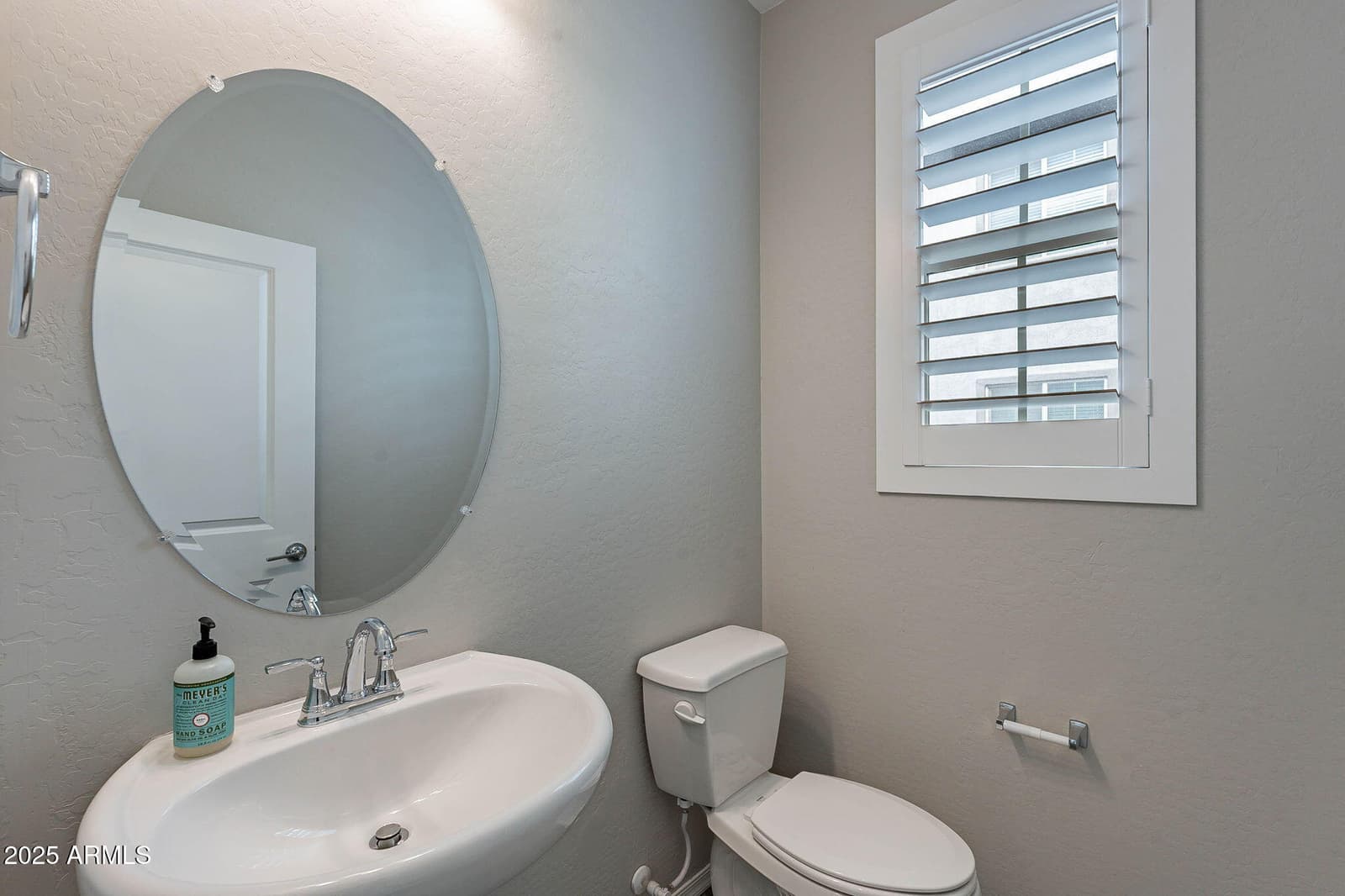 1741 E Chelsea Lane, Gilbert, AZ 85295 — photo 10 of 40