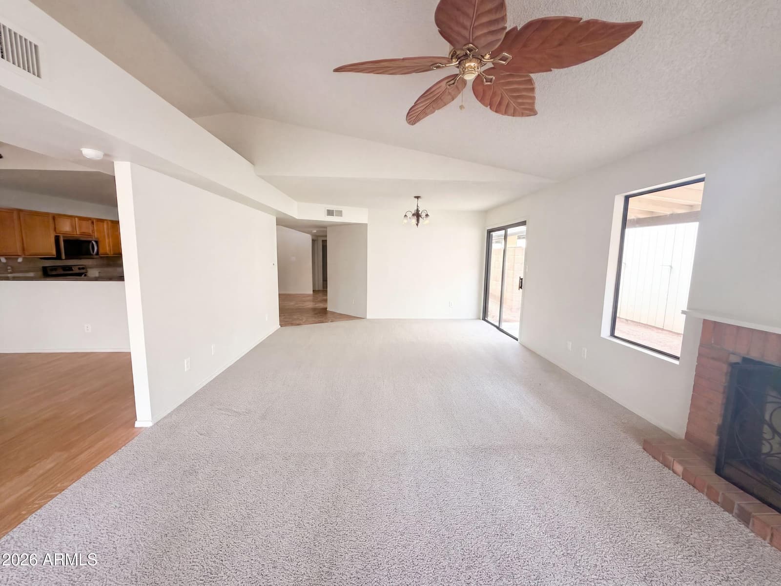 10020 W Montecito Avenue, Phoenix, AZ 85037 — photo 9 of 28