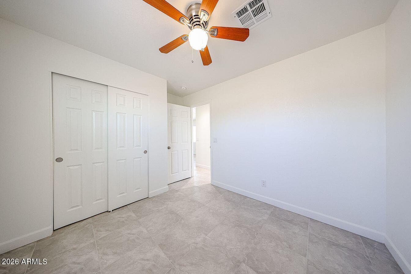 2810 E Roeser Road, Phoenix, AZ 85040 — photo 5 of 18