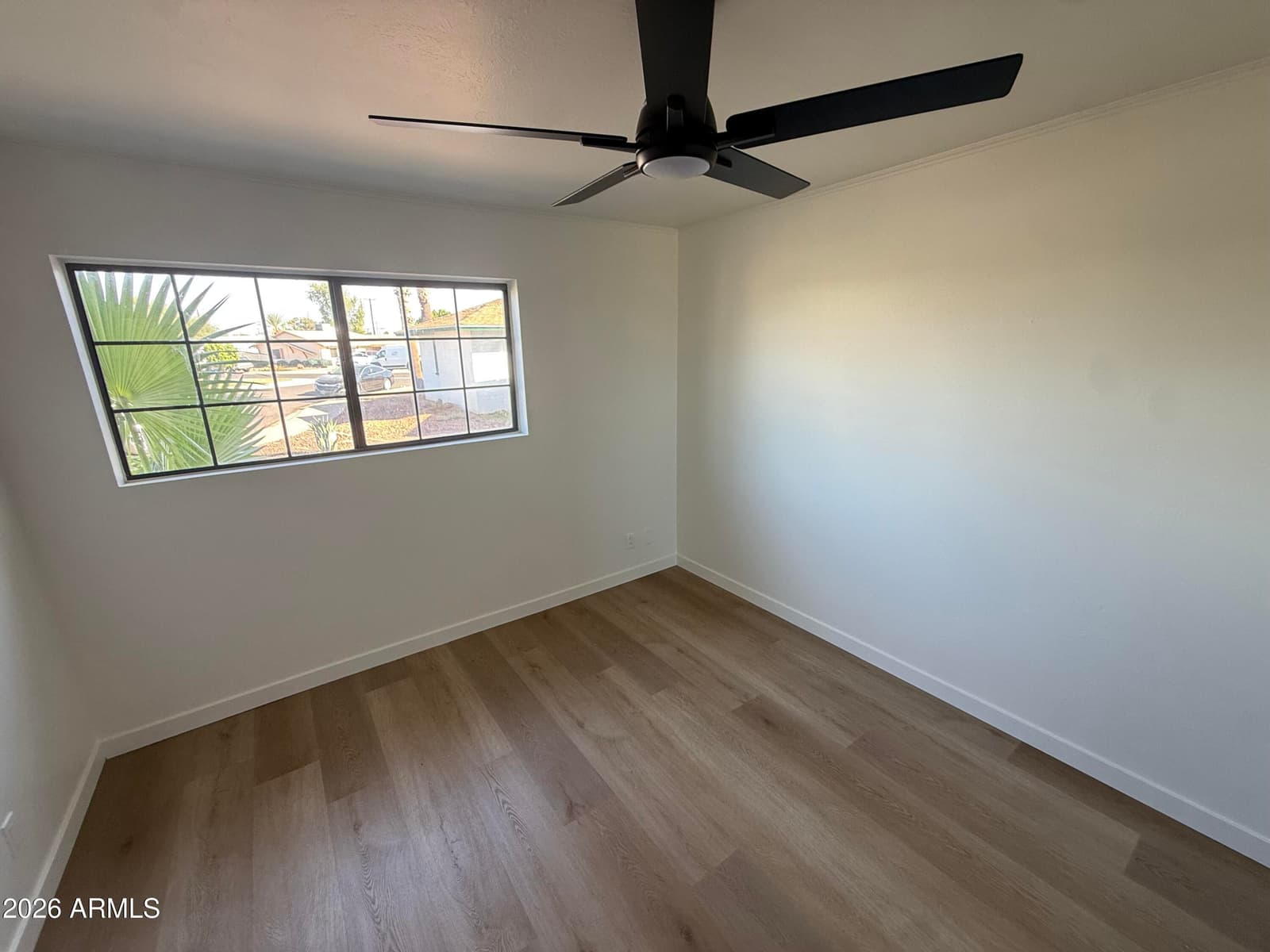 3946 W Northview Avenue, Phoenix, AZ 85051 — photo 6 of 11