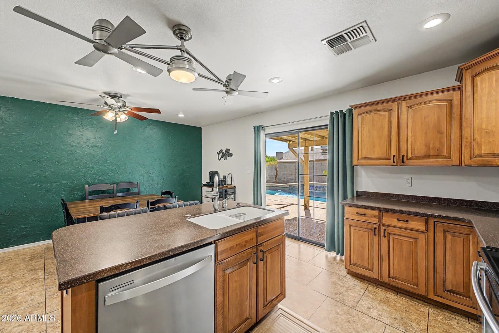 2055 E 7th Avenue, Mesa, AZ 85204 — photo 16 of 38
