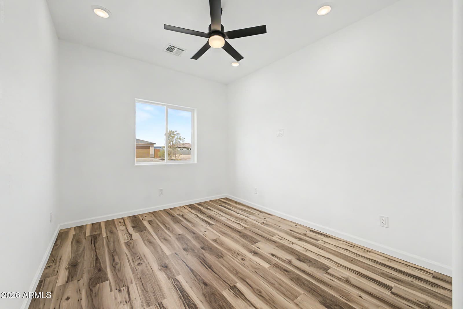 14733 S Diablo Road, Arizona City, AZ 85123 — photo 24 of 33
