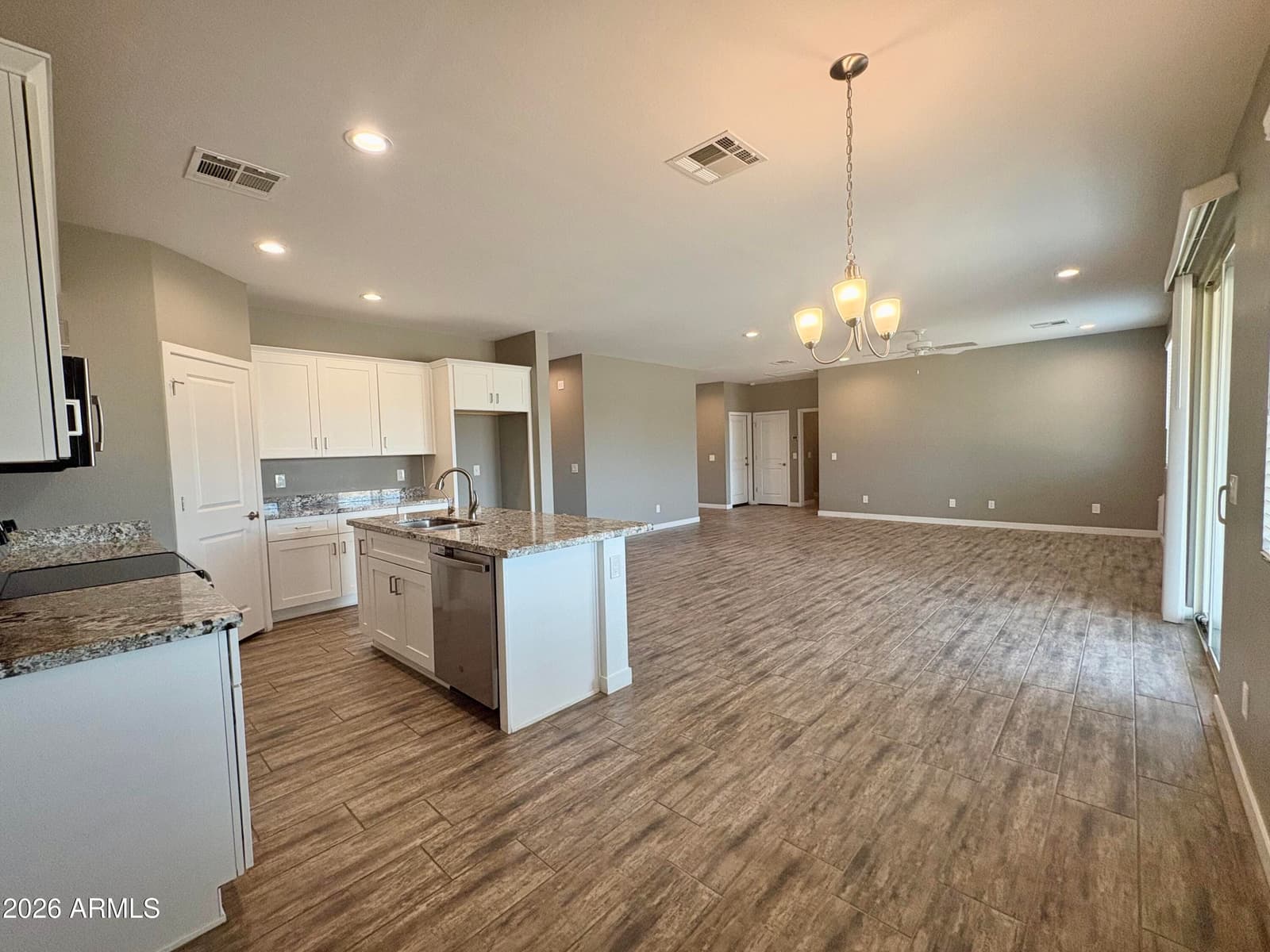 39026 N 9th Avenue, Phoenix, AZ 85086 — photo 10 of 25