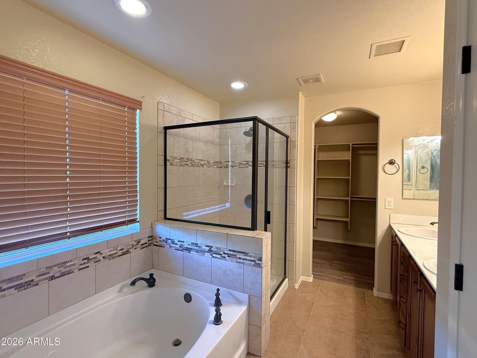 548 Temple Drive, Sierra Vista, AZ 85635 — photo 7 of 20