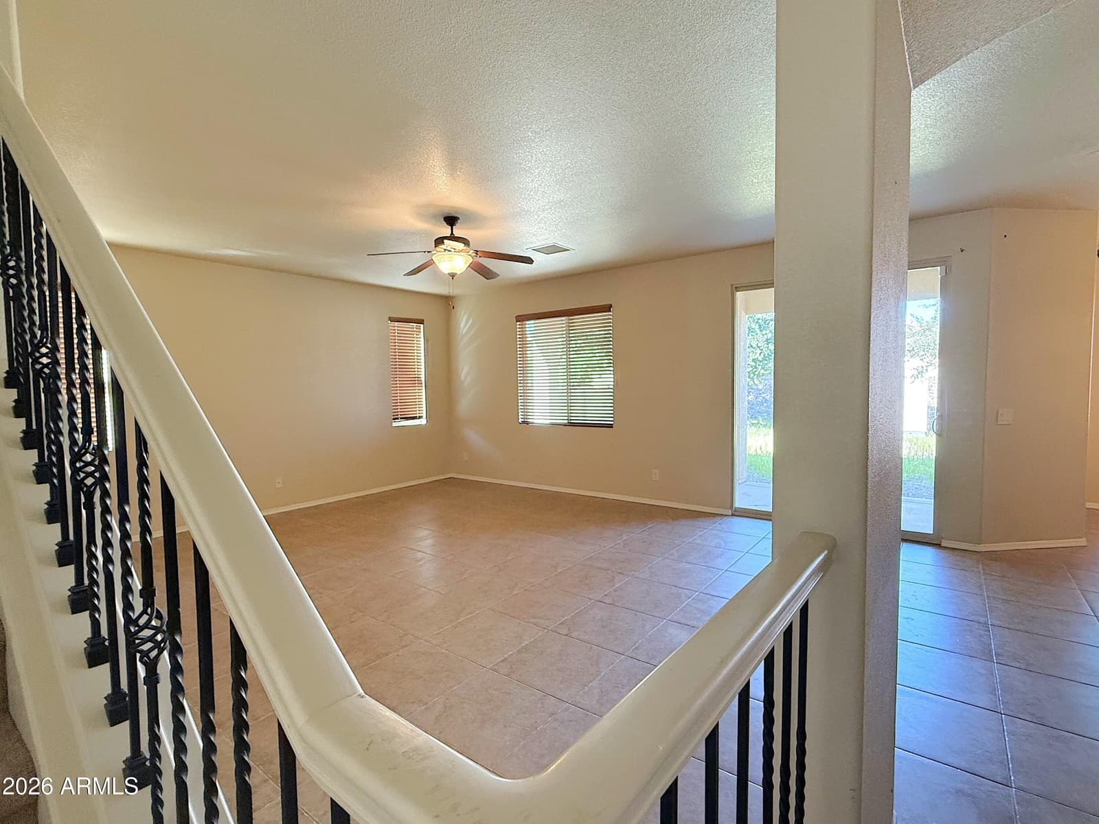 548 Temple Drive, Sierra Vista, AZ 85635 — photo 5 of 20