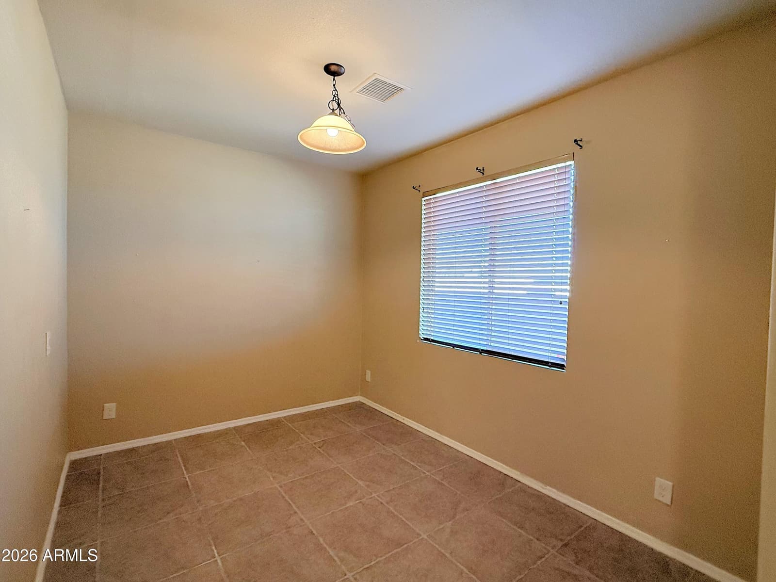 548 Temple Drive, Sierra Vista, AZ 85635 — photo 16 of 20