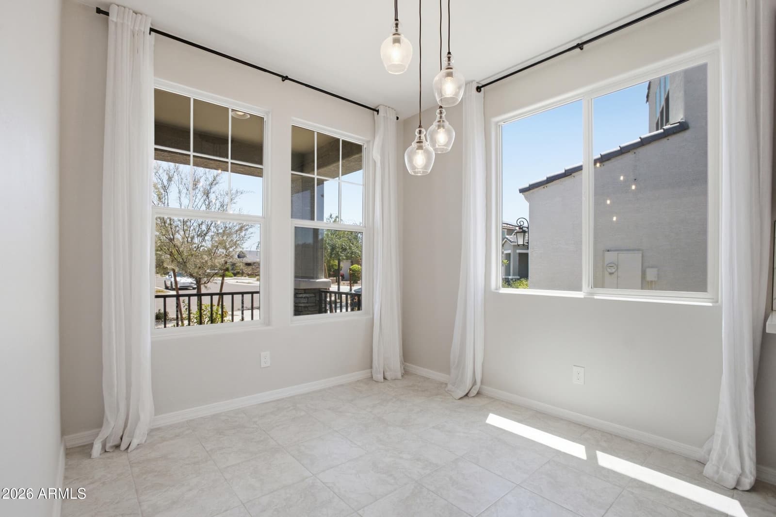13500 N 174th Lane, Surprise, AZ 85388 — photo 16 of 44
