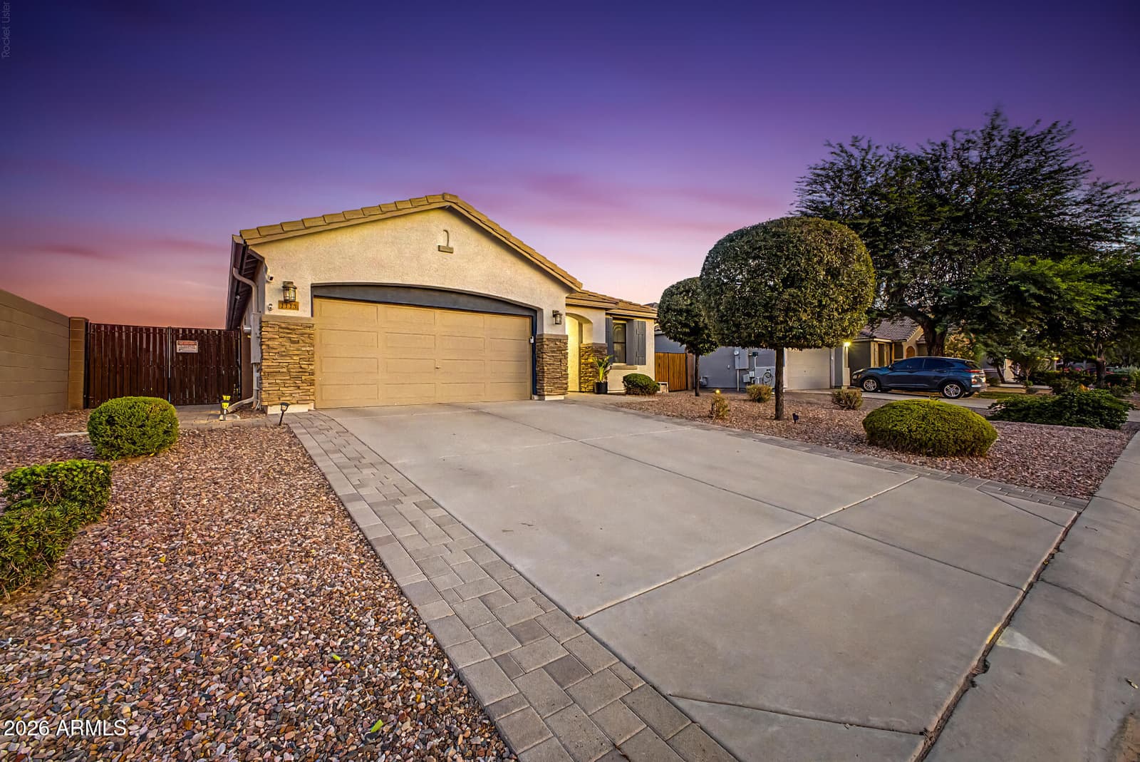 1113 W Stephanie Lane, San Tan Valley, AZ 85143 — photo 4 of 46