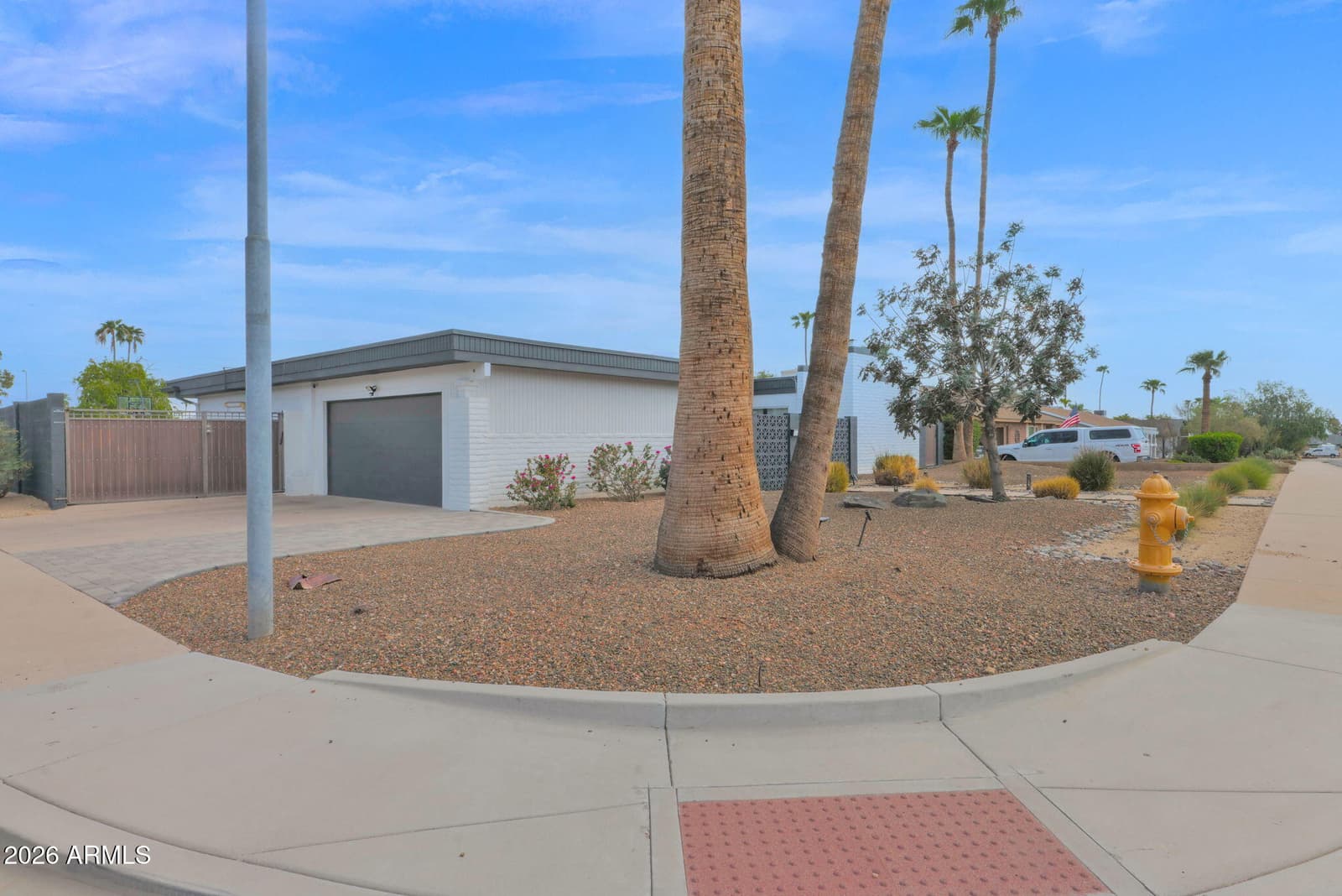 2502 E North Lane, Phoenix, AZ 85028 — photo 38 of 39