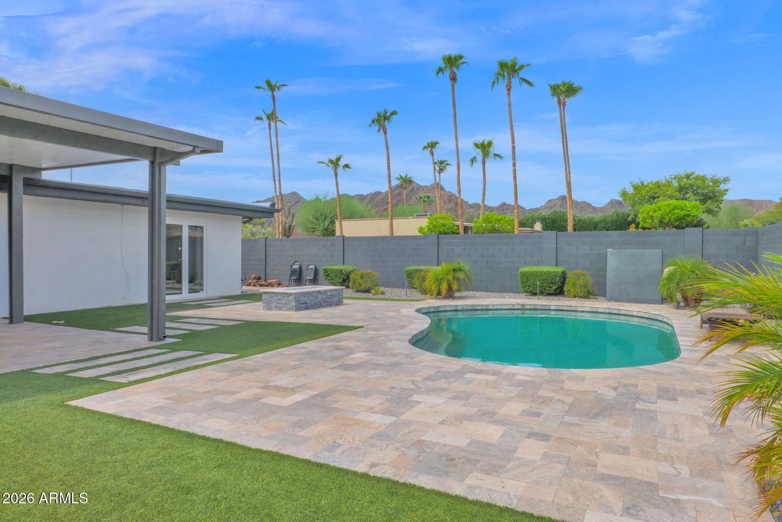 2502 E North Lane, Phoenix, AZ 85028 — photo 32 of 39