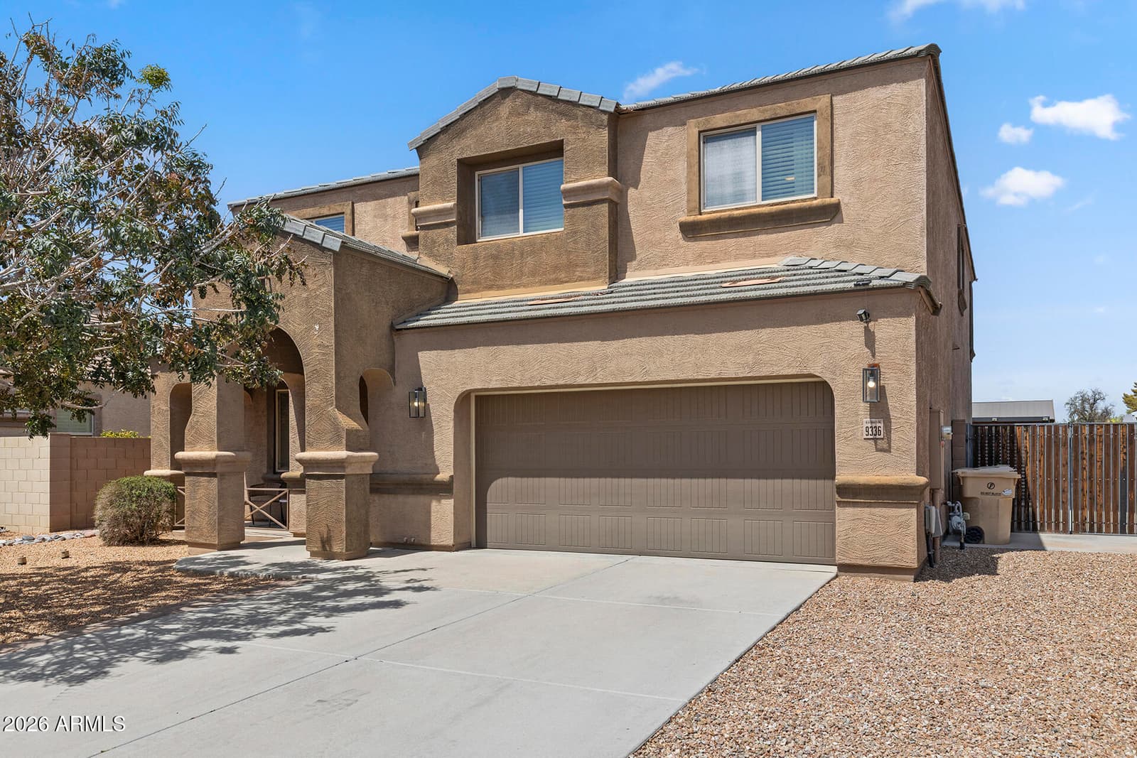 9336 W Georgia Avenue, Glendale, AZ 85305 — photo 6 of 69