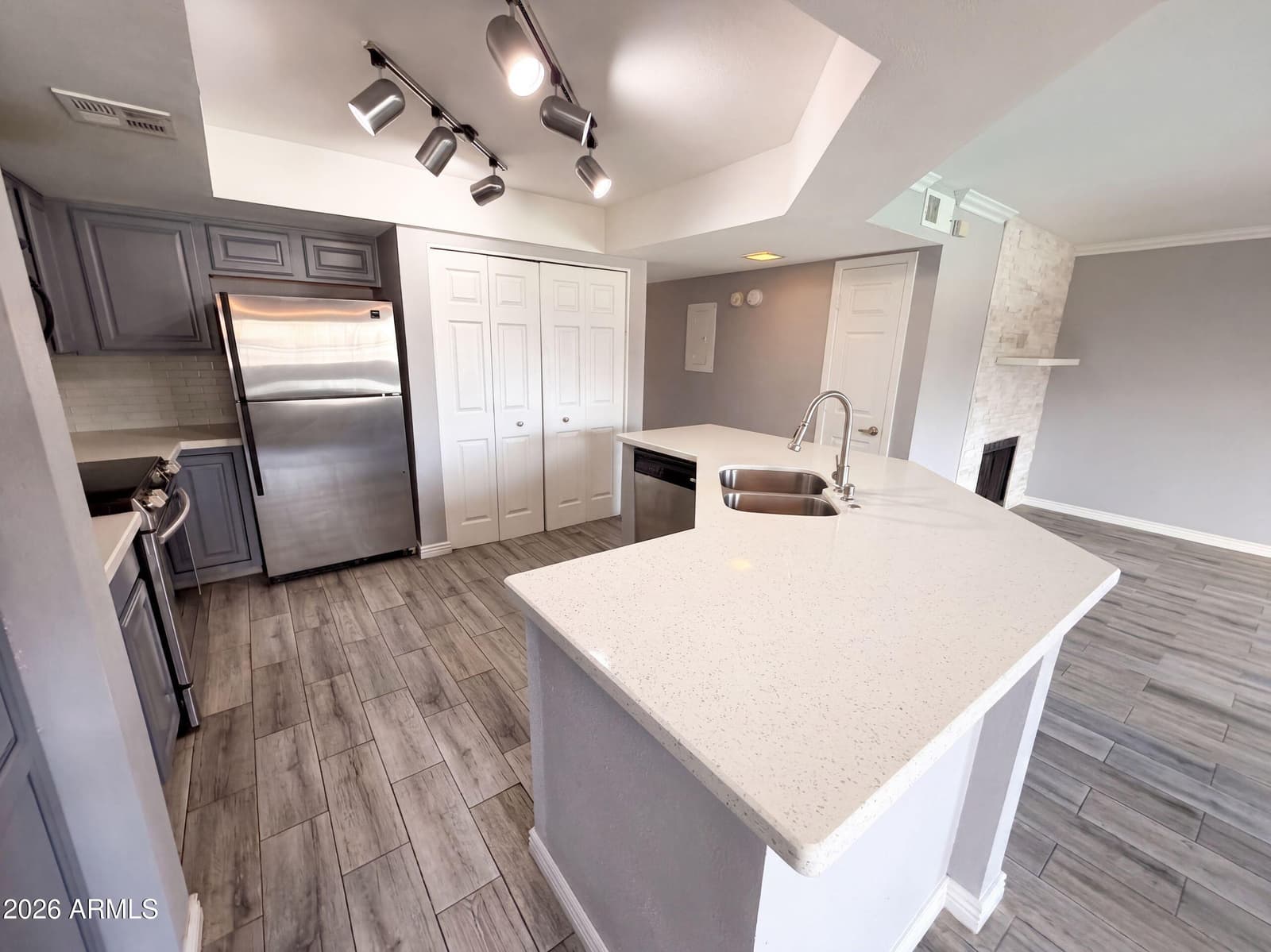 1331 W Baseline Road 229, Mesa, AZ 85202 — photo 2 of 23
