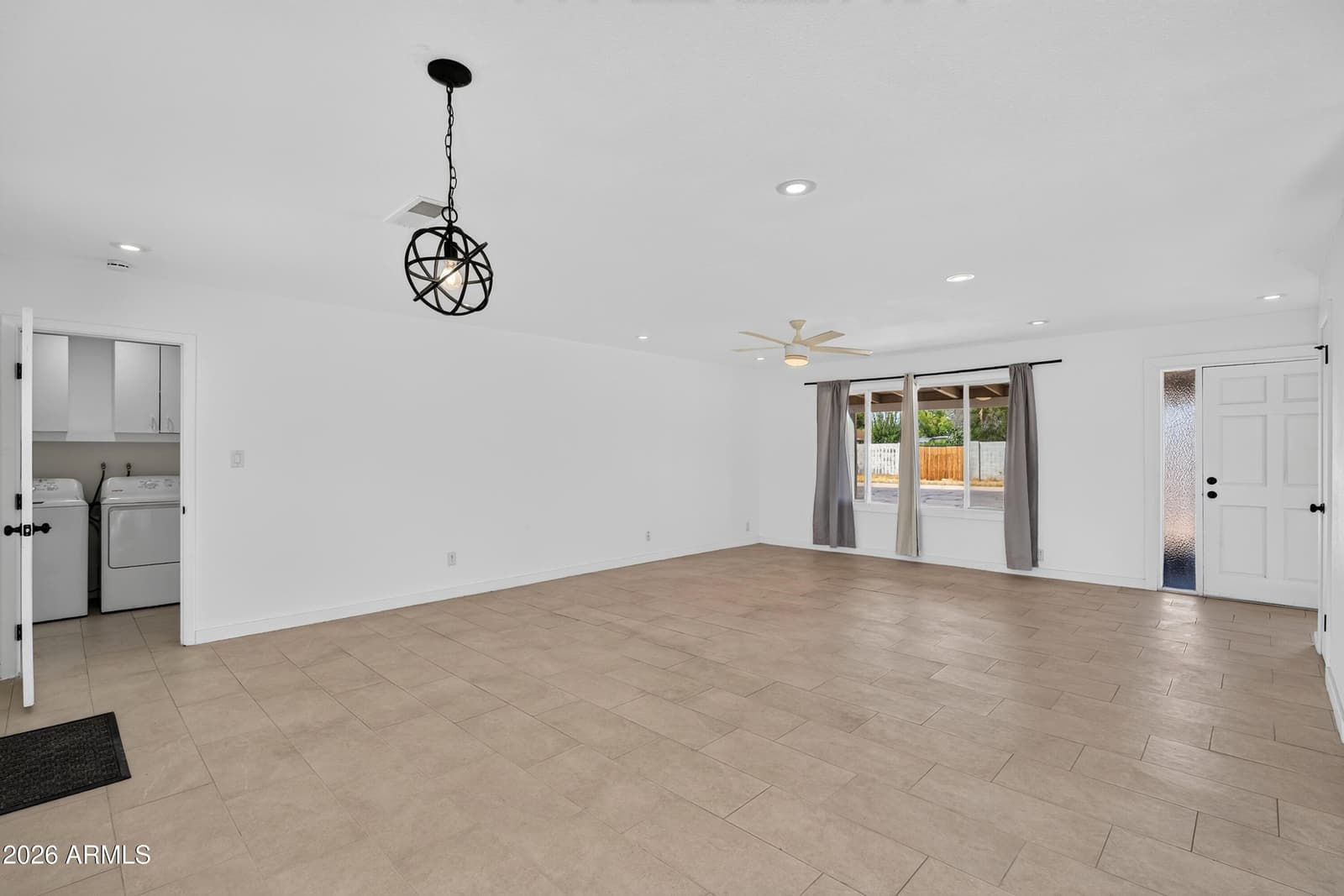 2225 W Topeka Drive, Phoenix, AZ 85027 — photo 9 of 60