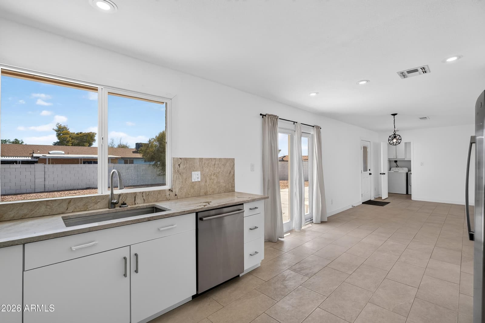 2225 W Topeka Drive, Phoenix, AZ 85027 — photo 16 of 60