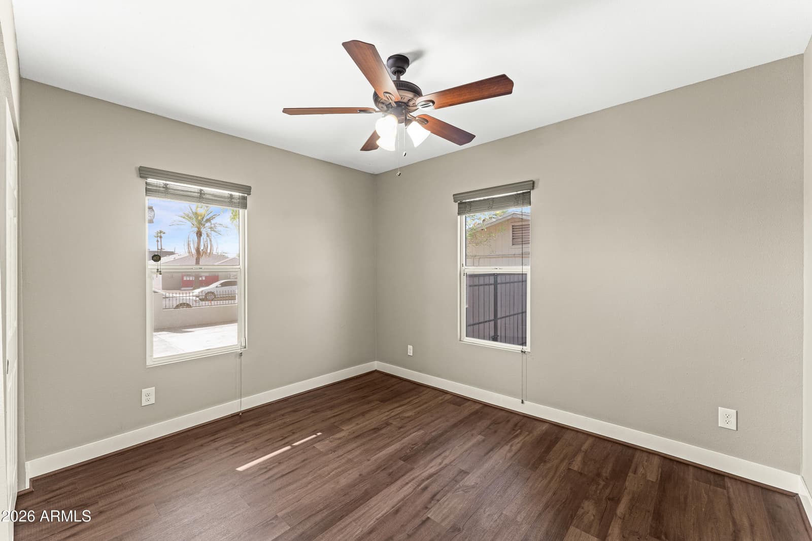 930 E Taylor Street, Phoenix, AZ 85006 — photo 12 of 16