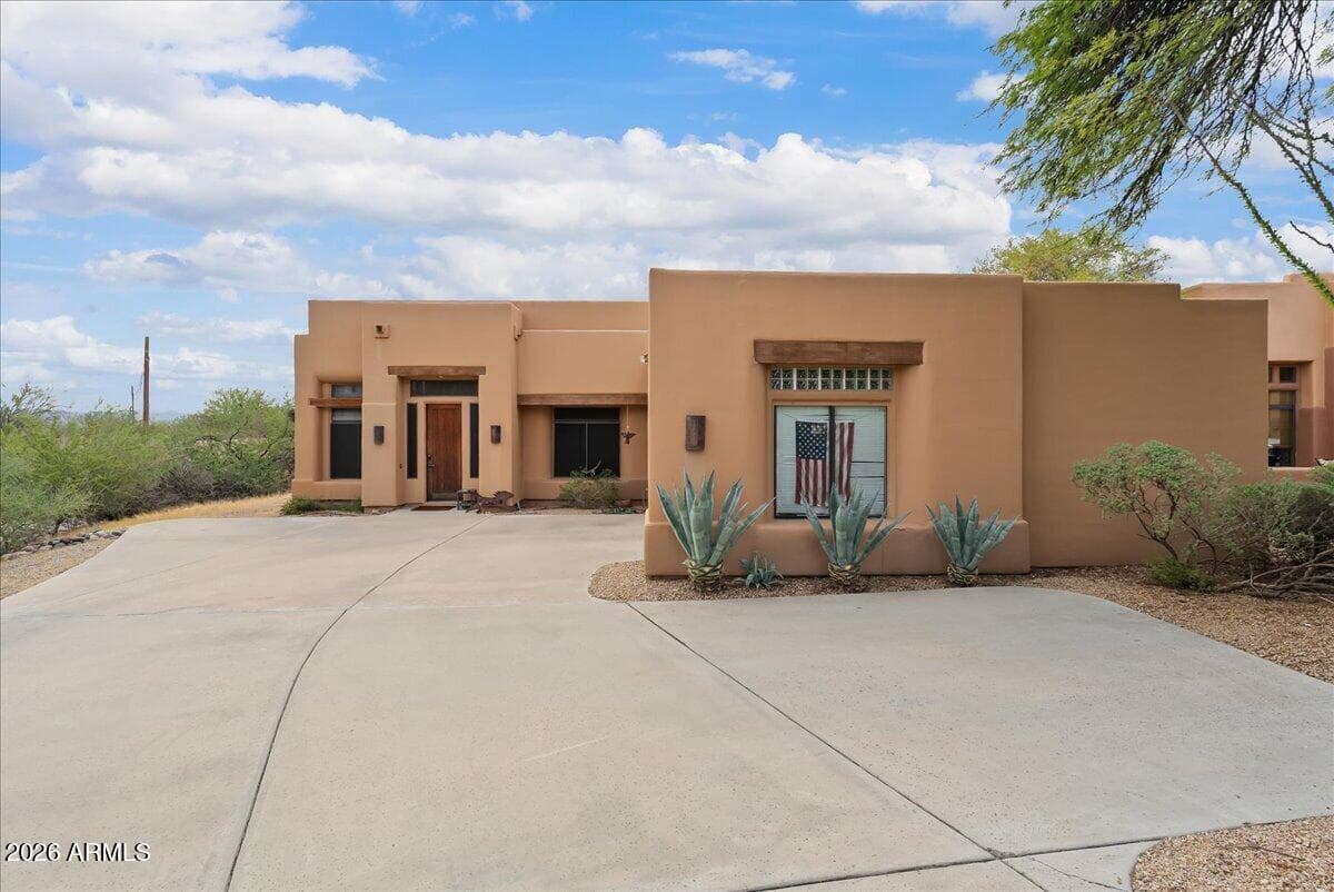 1535 Calle Simpatico, Wickenburg, AZ 85390 — photo 1 of 35
