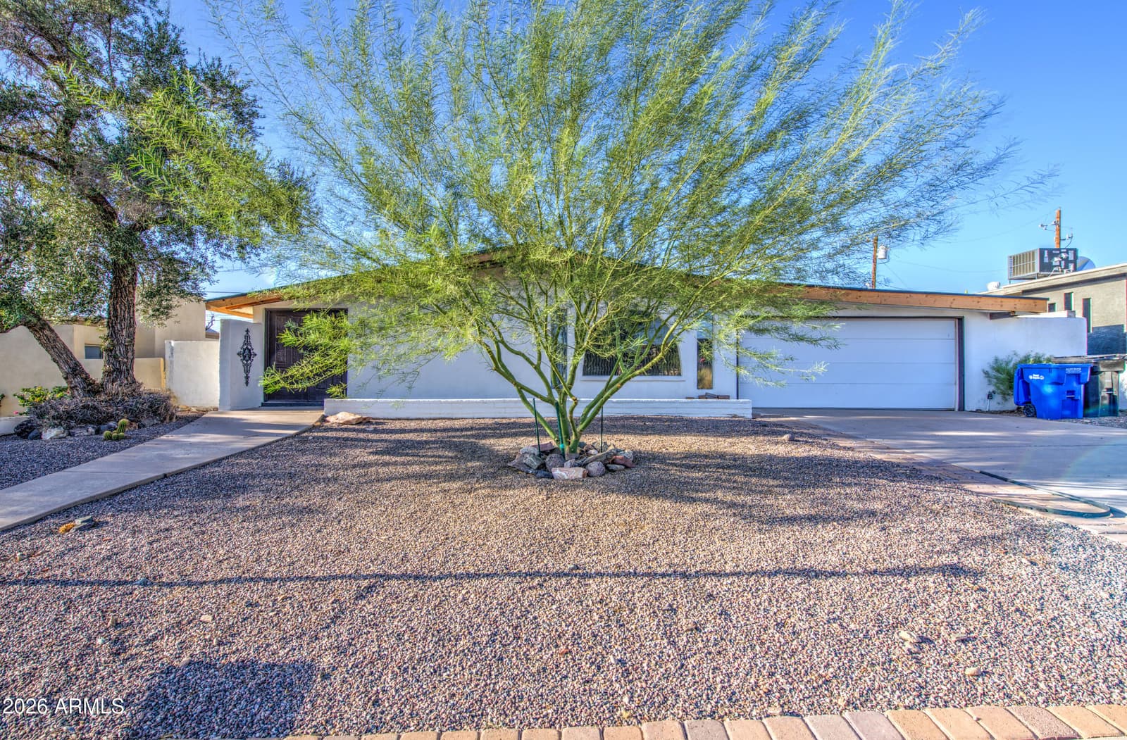 1340 E Townley Avenue, Phoenix, AZ 85020 — photo 3 of 49