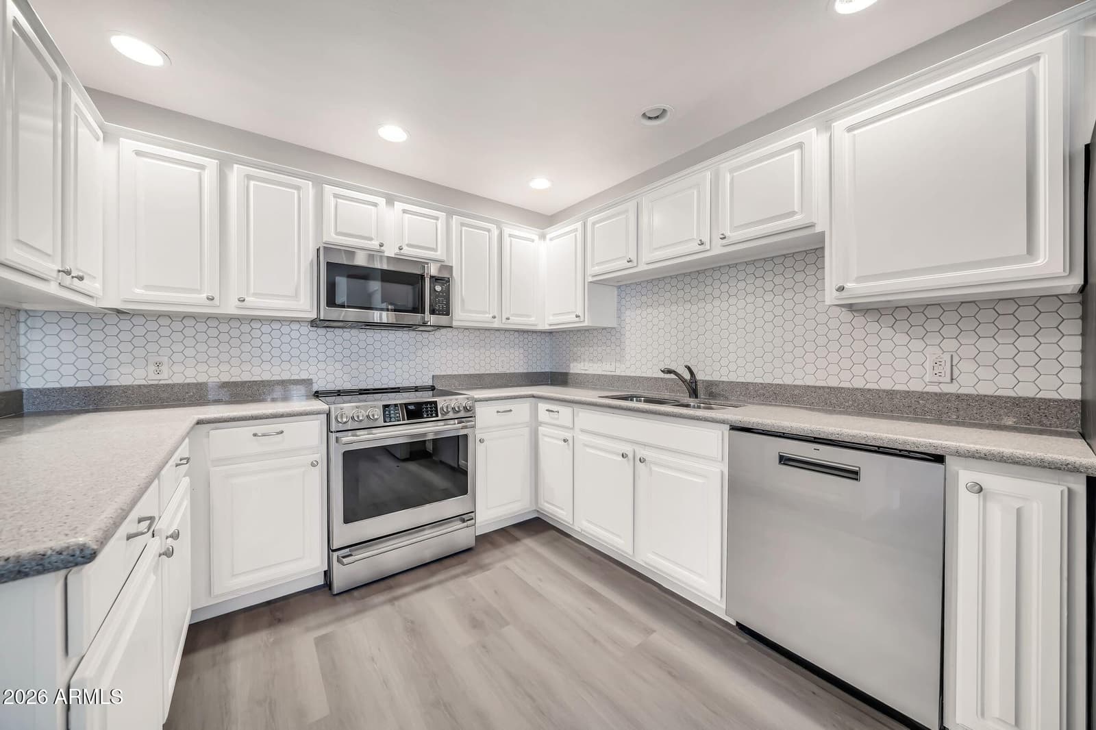 15252 N 100th Street 1134, Scottsdale, AZ 85260 — photo 13 of 51