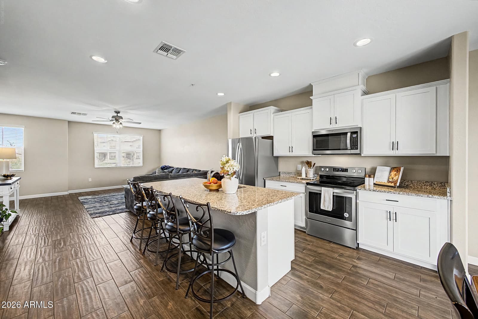 1255 N Arizona Avenue 1227, Chandler, AZ 85225 — photo 11 of 27